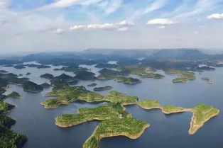 Changshou Lake - Chongqing Tourist Attraction