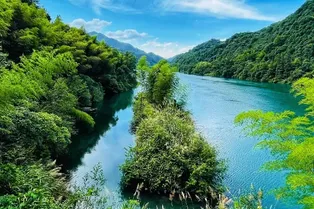Dongjiang Lake Scenic Area