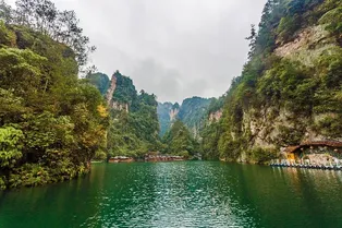 Baofeng Lake Scenic Area - Hunan Tourist Attraction