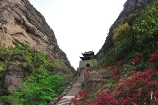 Jianmen Pass Scenic Area - Sichuan Tourist Attraction