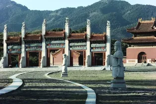 Eastern Qing Tombs - Hebei Tourist Attraction