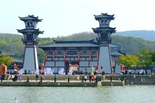 Three Kingdoms & Water Margin City - Jiangsu Tourist Attraction