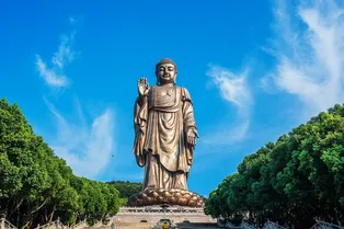 Lingshan Giant Buddha - Jiangsu Tourist Attraction