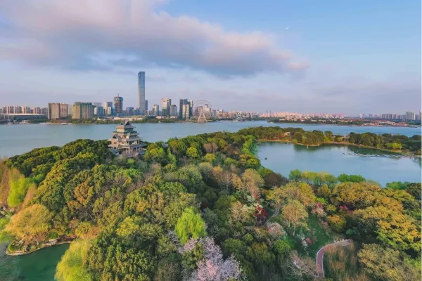Jinji Lake Scenic Area - Jiangsu Tourist Attraction