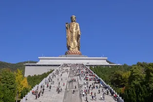 Zhongyuan Great Buddha Scenic Area in Pingdingshan - Henan Tourist Attraction