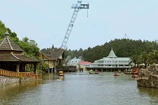 Guilin Merryland Resort World - Guangxi Tourist Attraction