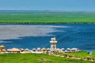 Bosten Lake Scenic Area - Xinjiang Tourist Attraction