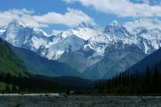 Tianshan Tomur Scenic Area - Xinjiang Tourist Attraction