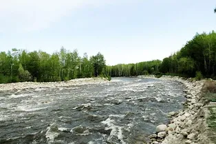 Hualin Park - Xinjiang Tourist Attraction