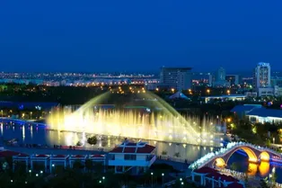 Karamay River Scenic Area - Xinjiang Tourist Attraction