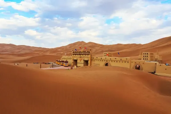 Kumtag Desert Scenic Area - Xinjiang Tourist Attraction