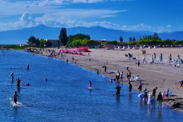 Jinshatan Tourist Resort - Xinjiang Tourist Attraction