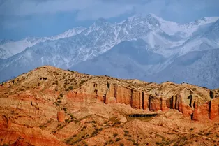 Tomur Grand Canyon - Xinjiang Tourist Attraction