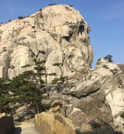哲人峰