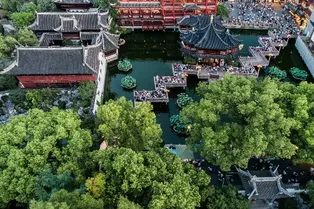Yuyuan Garden - Shanghai Tourist Attraction